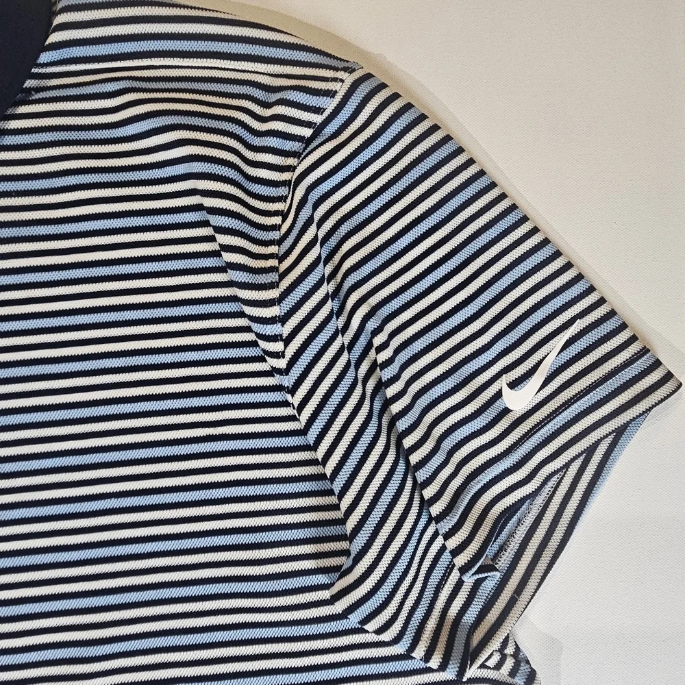 Nike Mens Polo Dri-Fit XL Blue White Striped Golf Ready Preppy Loungewear‎ Shirt